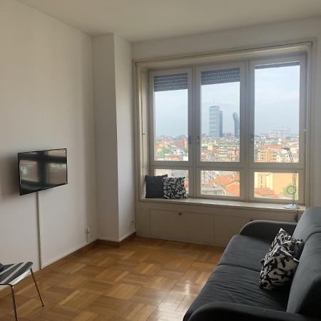 Appartement Monolocale Con Vista Su Milano Extérieur photo