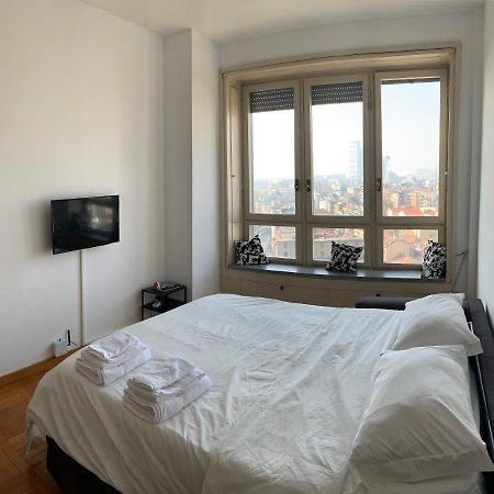 Appartement Monolocale Con Vista Su Milano Extérieur photo