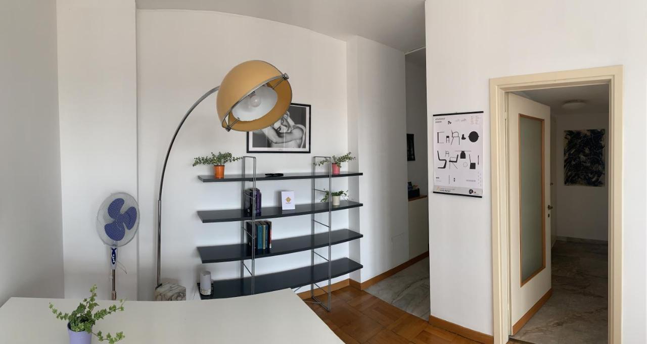 Appartement Monolocale Con Vista Su Milano Extérieur photo
