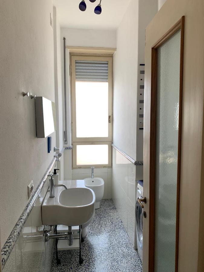 Appartement Monolocale Con Vista Su Milano Extérieur photo
